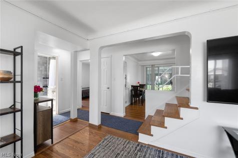 3299 Winthrop Drive Parma OH 44134