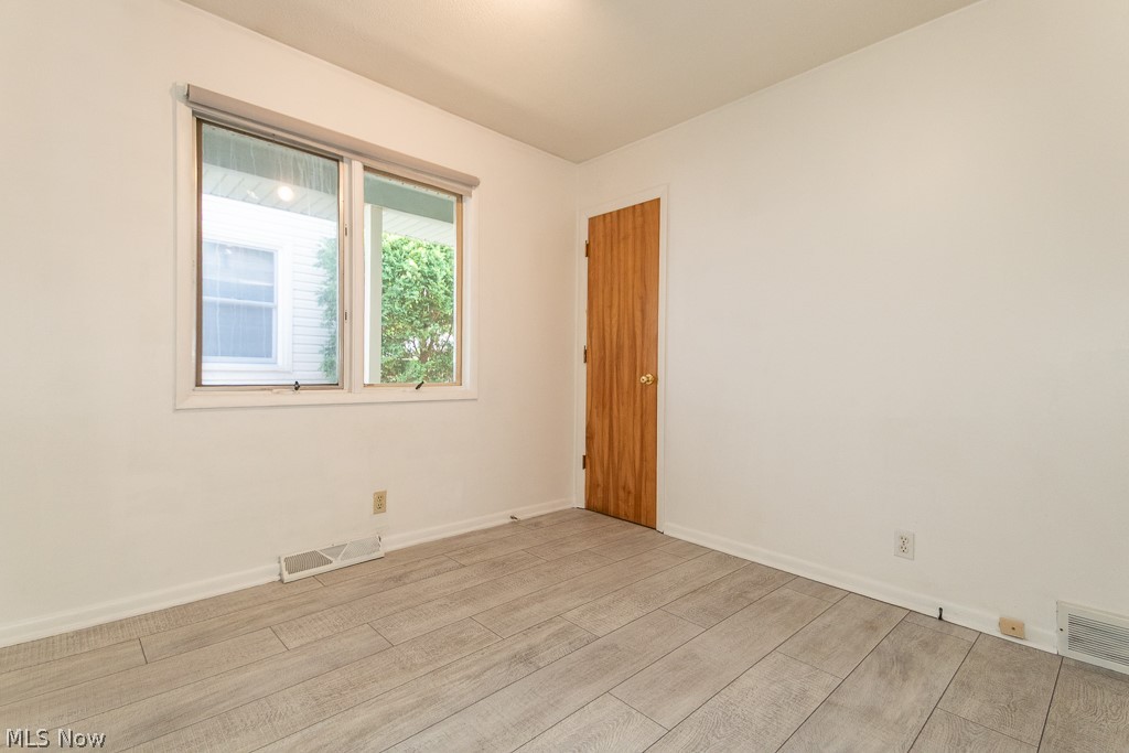 1614 Rosewood Avenue Lakewood OH 44107