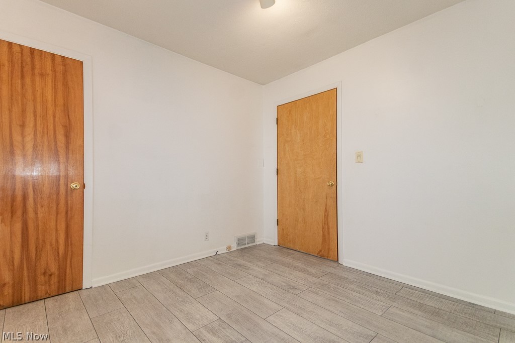 1614 Rosewood Avenue Lakewood OH 44107