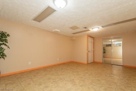 1614 Rosewood Avenue Lakewood OH 44107