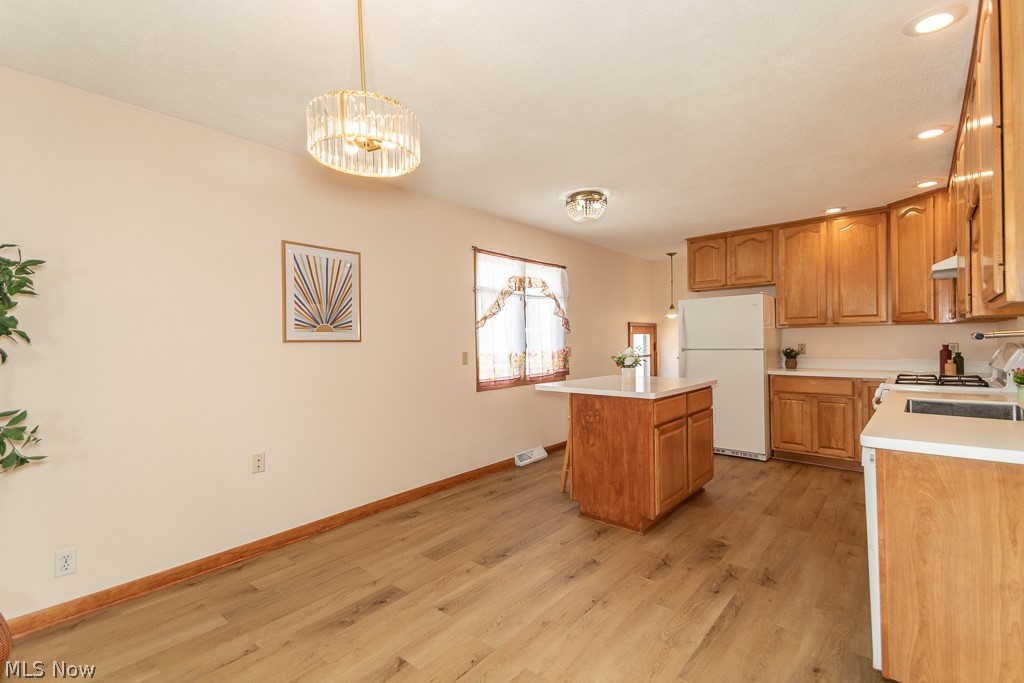 1614 Rosewood Avenue Lakewood OH 44107
