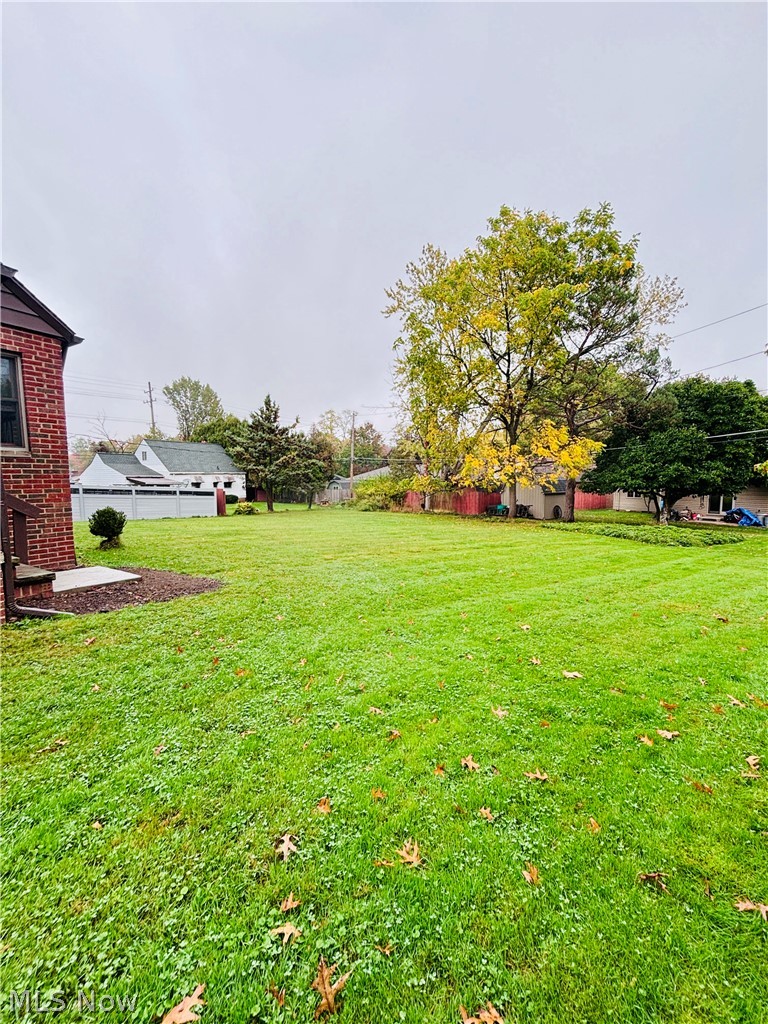 5817 Flower Drive Parma Heights OH 44130