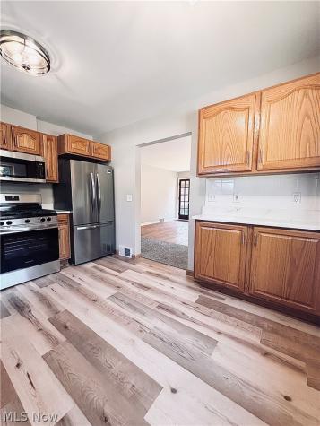 5817 Flower Drive Parma Heights OH 44130