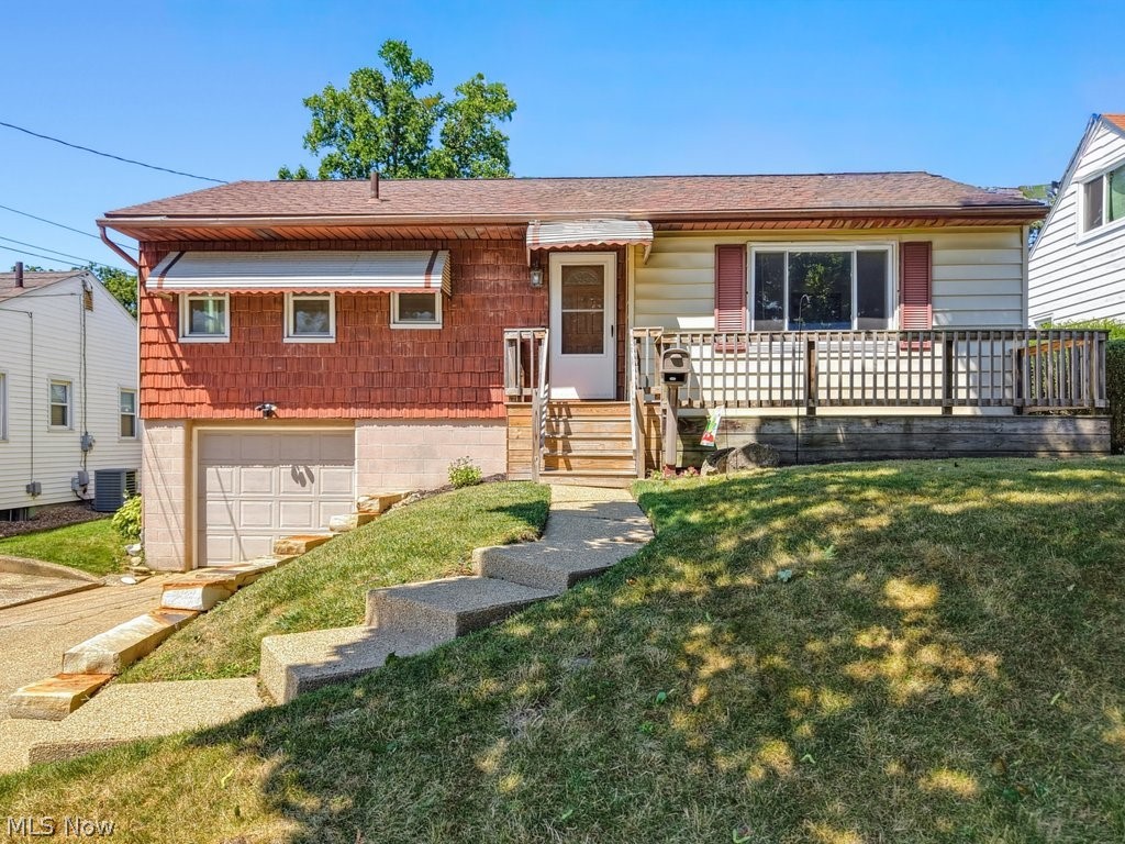 1215 Lincoln Avenue Cuyahoga Falls OH 44223