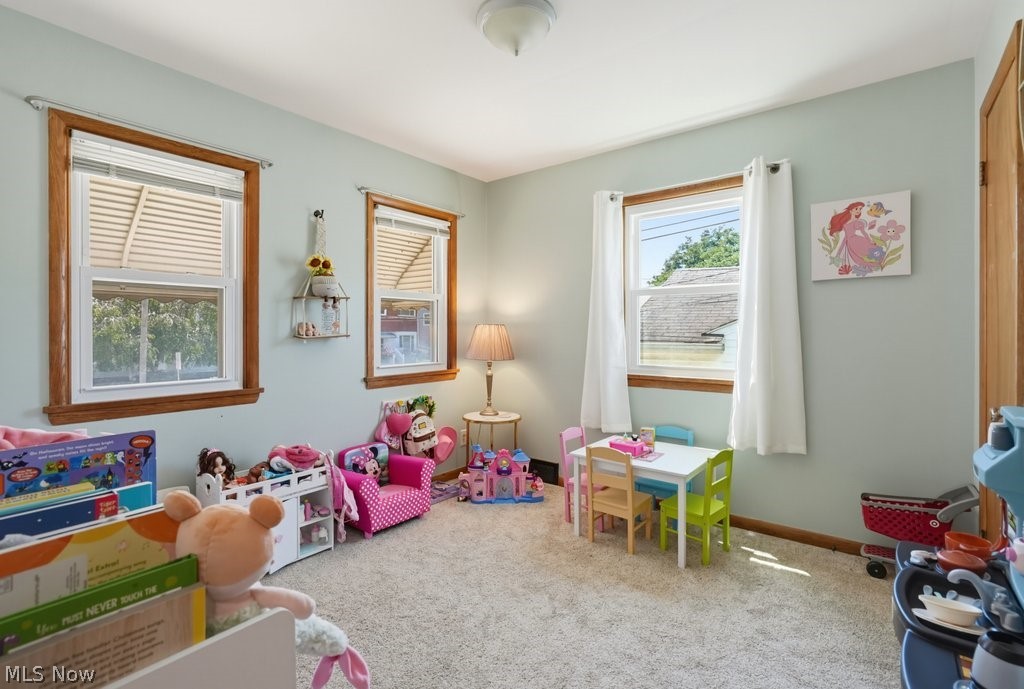 1215 Lincoln Avenue Cuyahoga Falls OH 44223