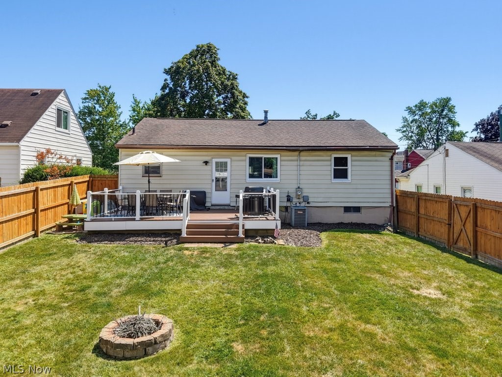 1215 Lincoln Avenue Cuyahoga Falls OH 44223