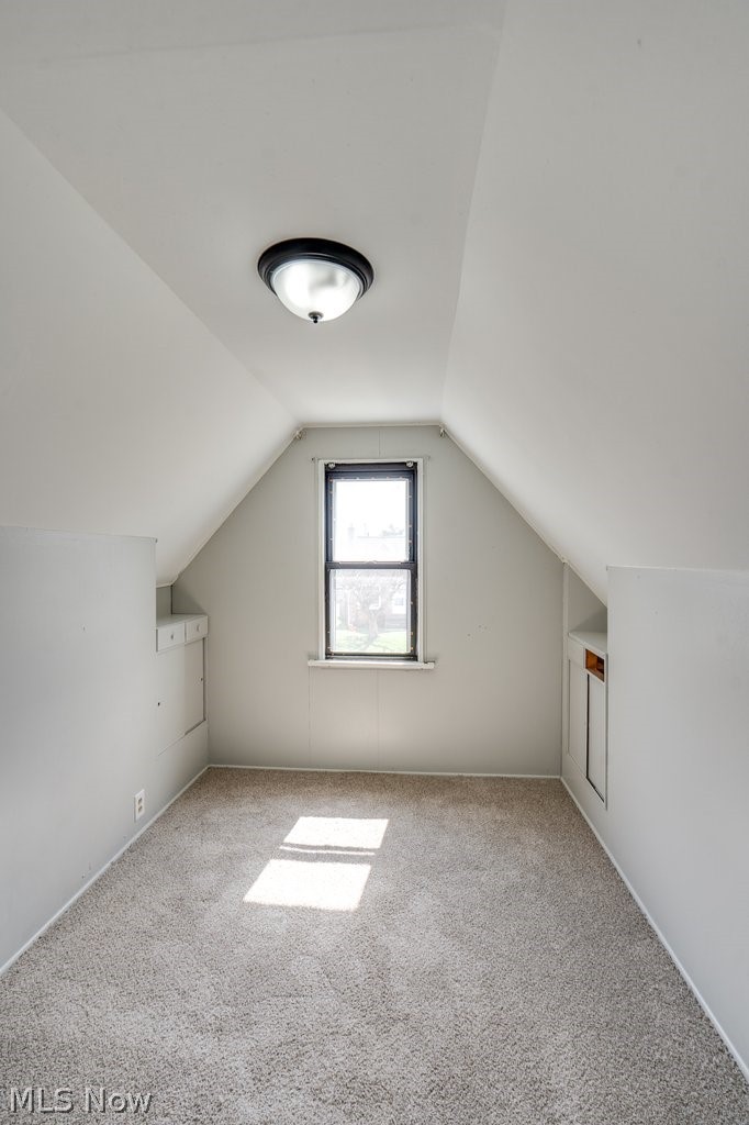 8514 Deerfield Drive Parma OH 44129