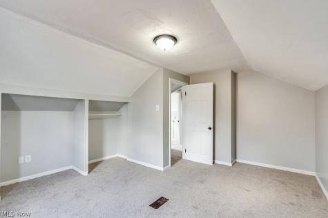 8514 Deerfield Drive Parma OH 44129