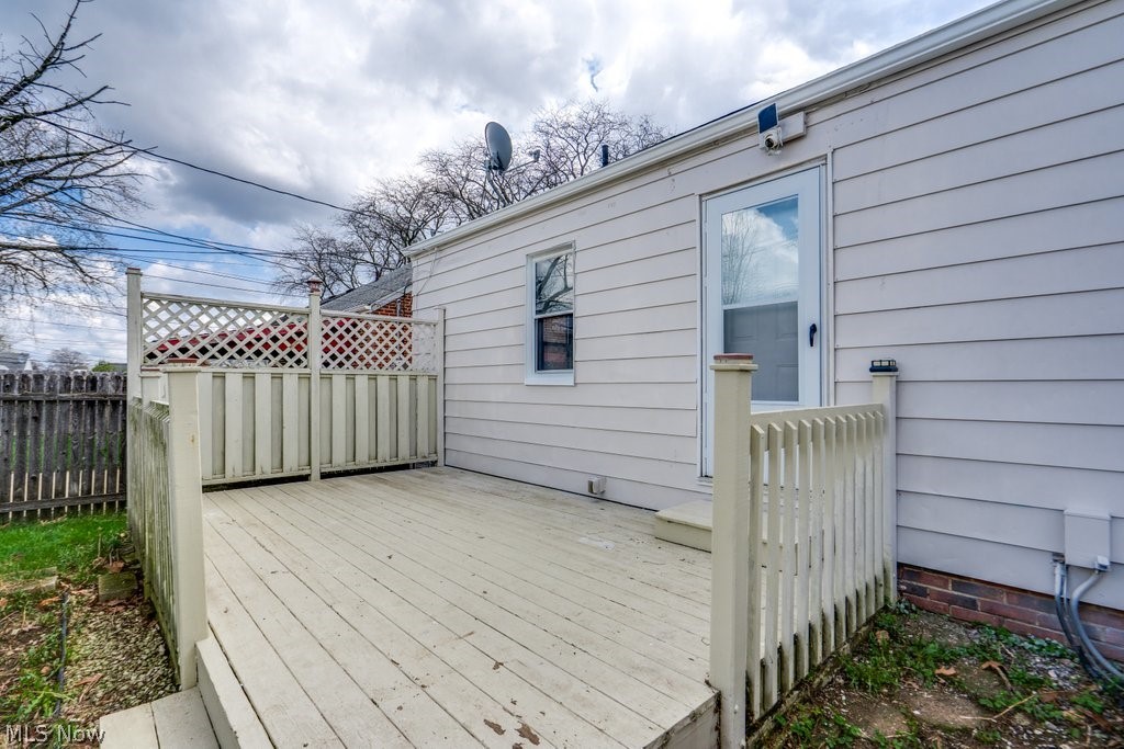 8514 Deerfield Drive Parma OH 44129