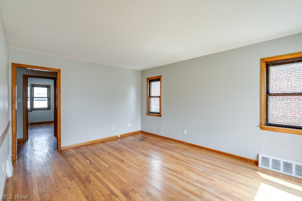 8514 Deerfield Drive Parma OH 44129