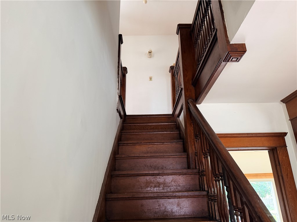 1043 W 50th Street Ashtabula OH 44004