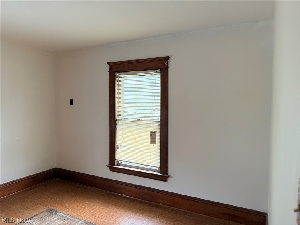 1043 W 50th Street Ashtabula OH 44004