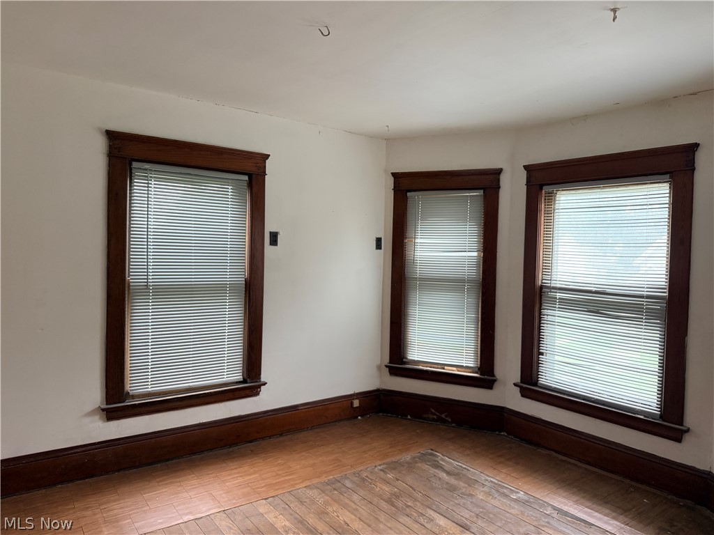1043 W 50th Street Ashtabula OH 44004