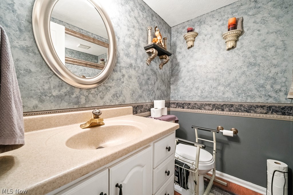 20710 Forestwood Drive Strongsville OH 44149