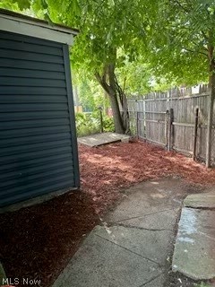 7118 Elton Avenue Cleveland OH 44102