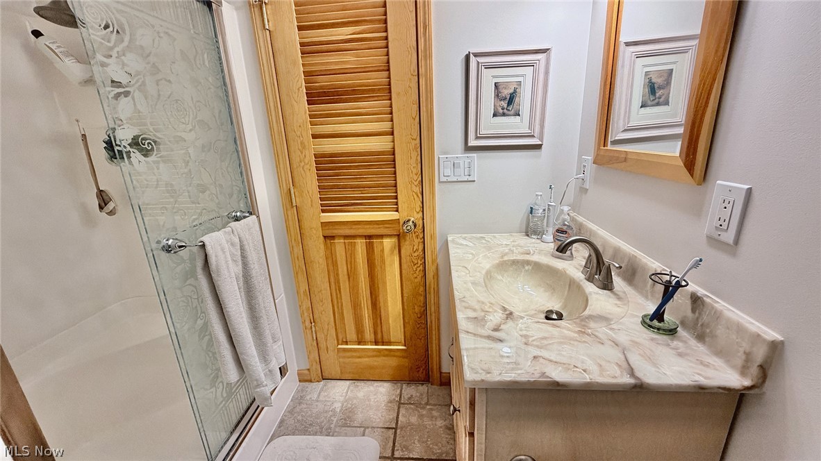 404 Sweetvalley Kelleys Island OH 43438