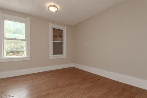 1839 E 86th Street Cleveland OH 44106