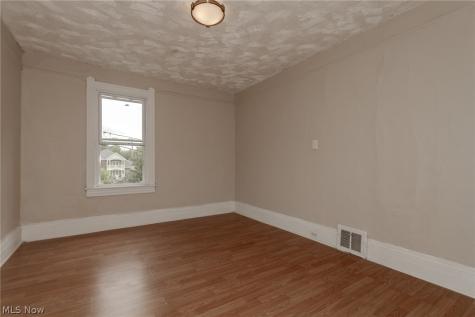 1839 E 86th Street Cleveland OH 44106