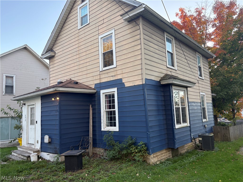 692 Franklin Avenue Salem OH 44460