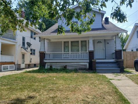 10113 Loretta Avenue Cleveland OH 44111