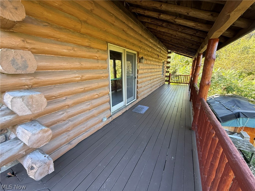 5887 Green Ridge Road SE New Philadelphia OH 44663