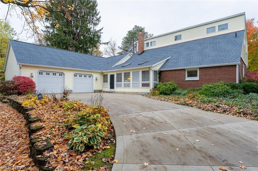 2411 55th Street NE Canton OH 44721