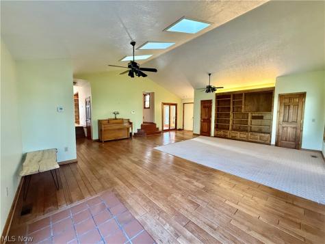 2411 55th Street NE Canton OH 44721