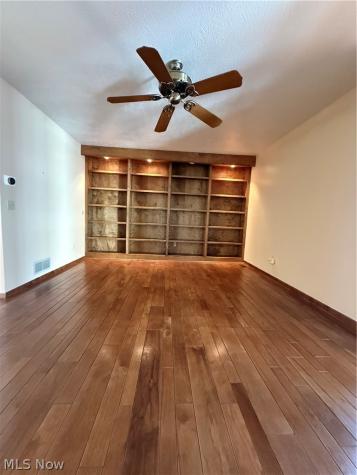 2411 55th Street NE Canton OH 44721