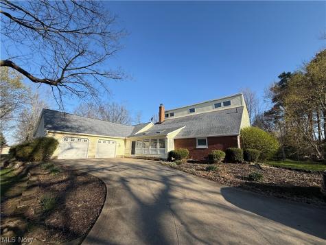 2411 55th Street NE Canton OH 44721