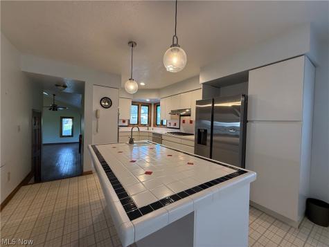 2411 55th Street NE Canton OH 44721