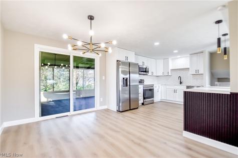 447 Saint Lawrence Boulevard Eastlake OH 44095