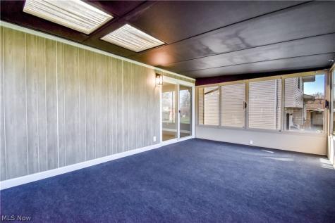 447 Saint Lawrence Boulevard Eastlake OH 44095