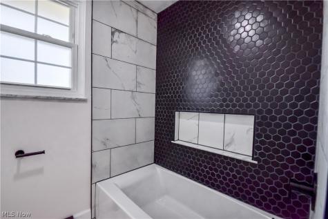 447 Saint Lawrence Boulevard Eastlake OH 44095