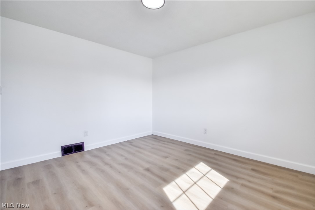 447 Saint Lawrence Boulevard Eastlake OH 44095