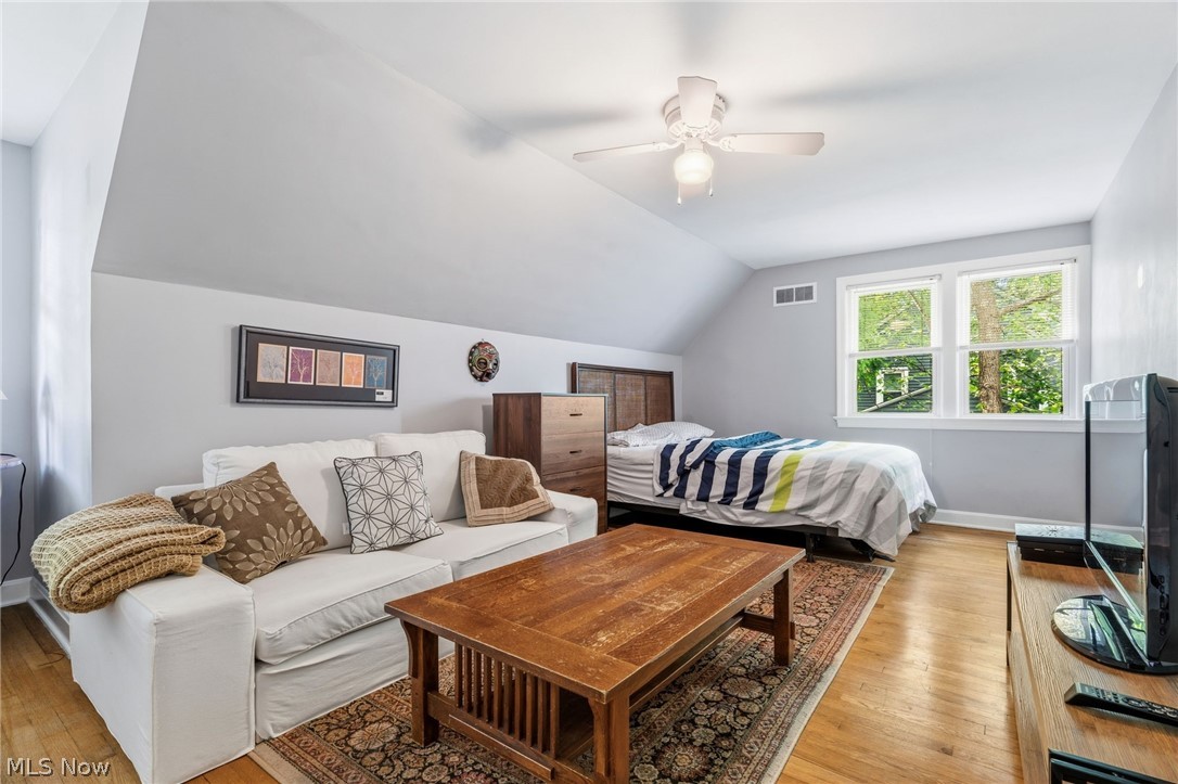 102 Winston Road Akron OH 44313