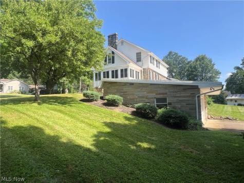 1108 Wooster Road Millersburg OH 44654
