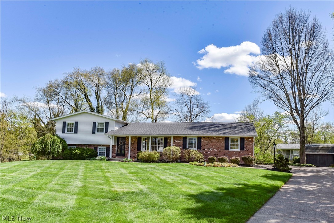 13530 Amodio Avenue NW Uniontown OH 44685