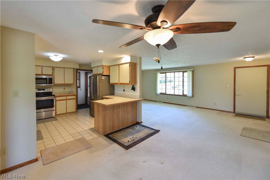 13530 Amodio Avenue NW Uniontown OH 44685
