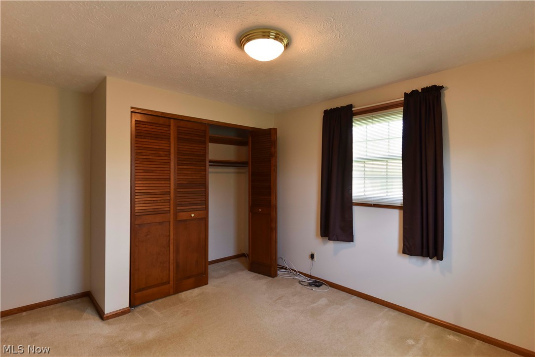 13530 Amodio Avenue NW Uniontown OH 44685