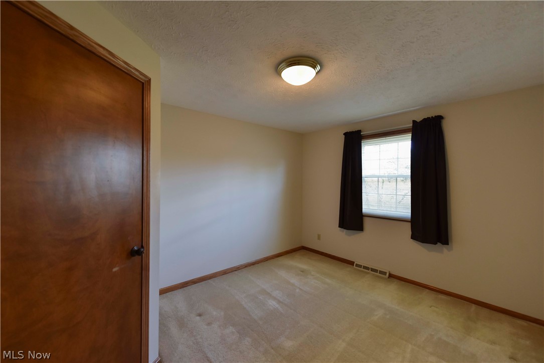 13530 Amodio Avenue NW Uniontown OH 44685