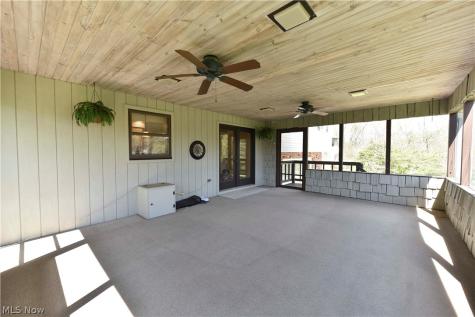 13530 Amodio Avenue NW Uniontown OH 44685