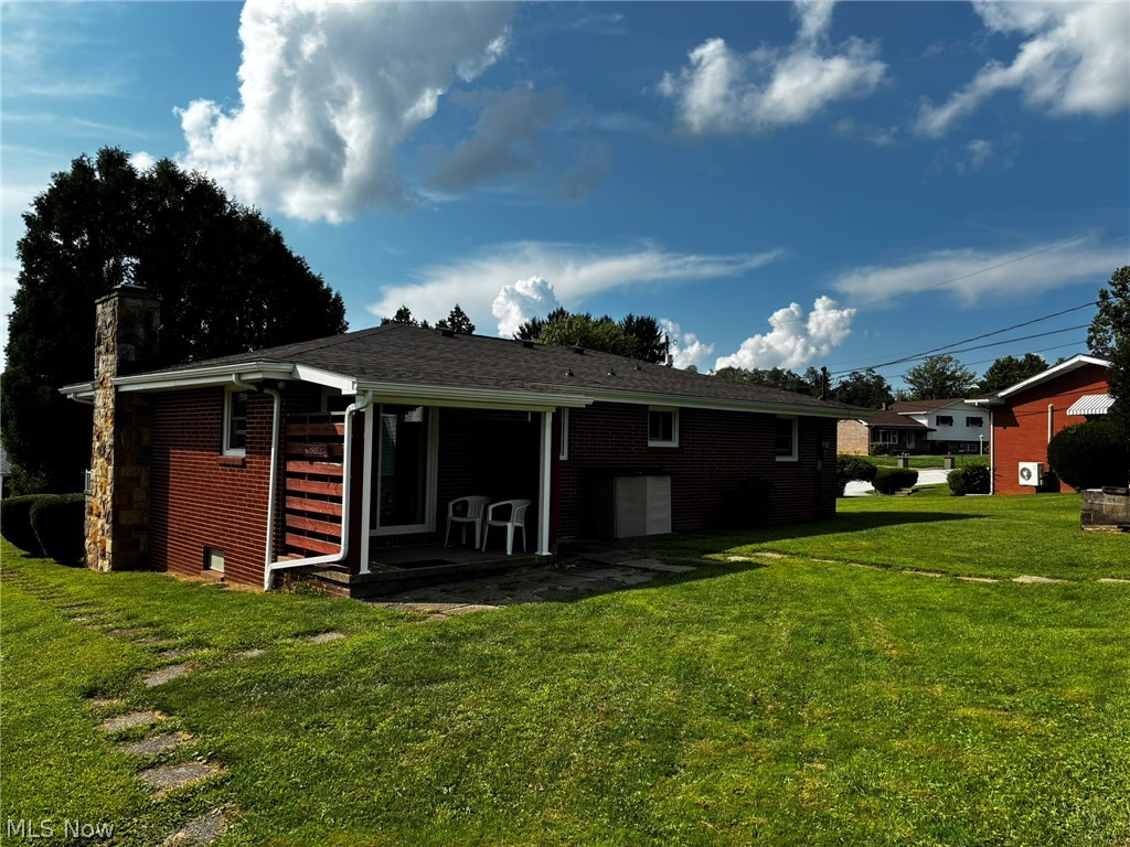 21 Sarah Boulevard Toronto OH 43964