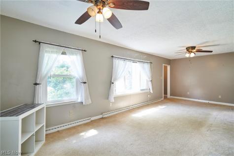 7091 Akron Avenue NW New Franklin OH 44614