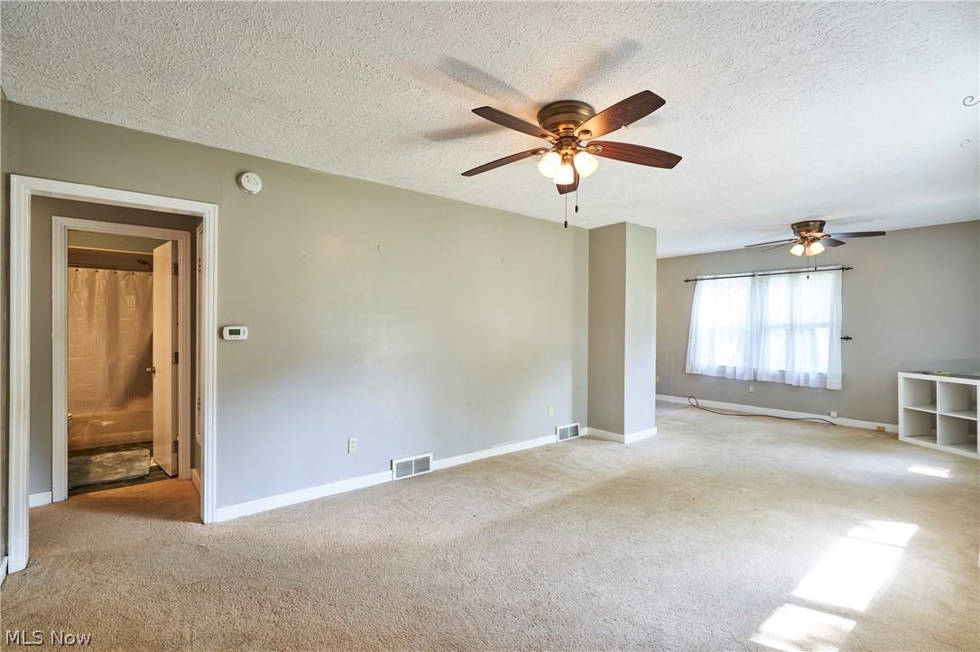 7091 Akron Avenue NW New Franklin OH 44614