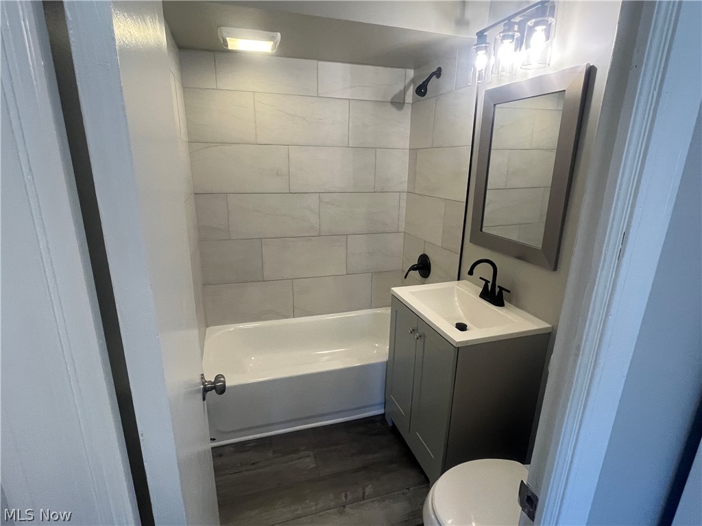 4464 W 138th Street Cleveland OH 44135