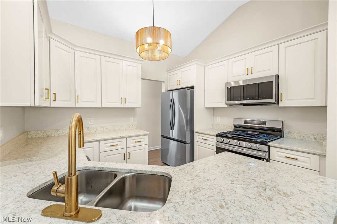 1216 Waldo Way Twinsburg OH 44087
