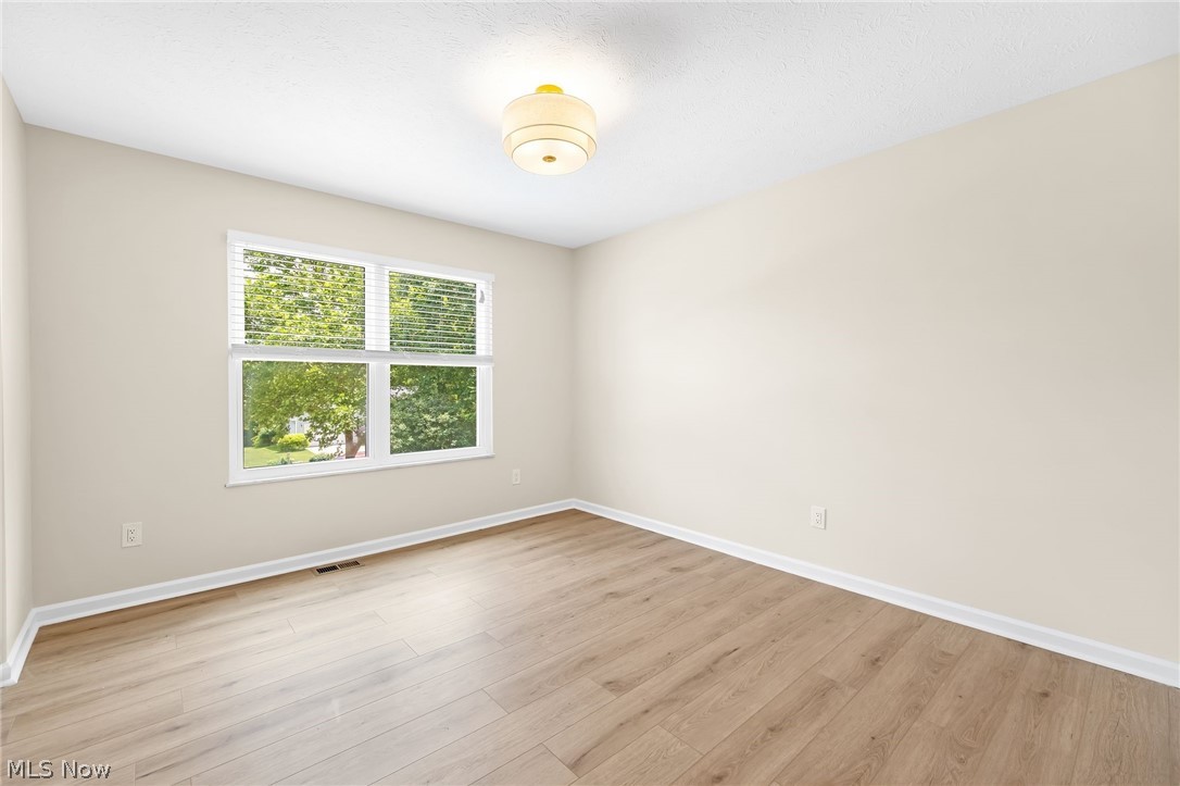 1216 Waldo Way Twinsburg OH 44087