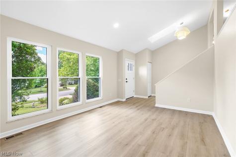 1216 Waldo Way Twinsburg OH 44087