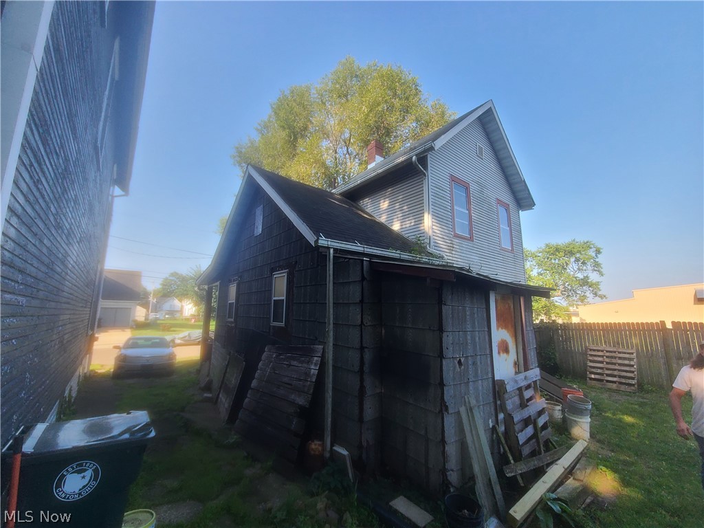 1023 4th Street SW Canton OH 44707