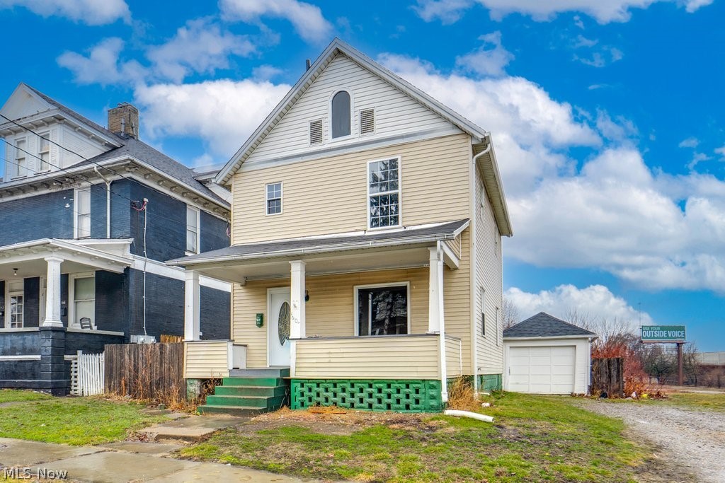 1607 9th Street SW Canton OH 44706
